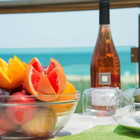 Хотел Prestige 2 3*