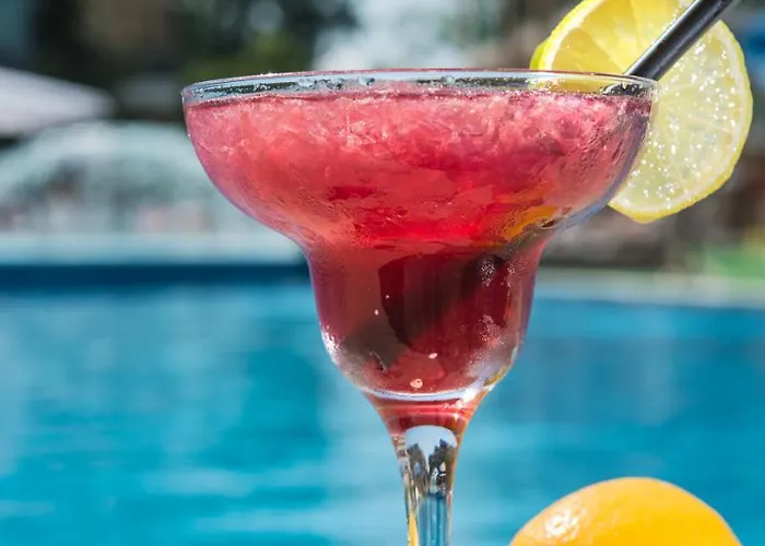 Prestige 2 מלון 3*