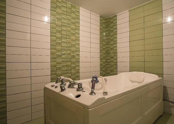 מלון Prestige 2 פרימורסקו